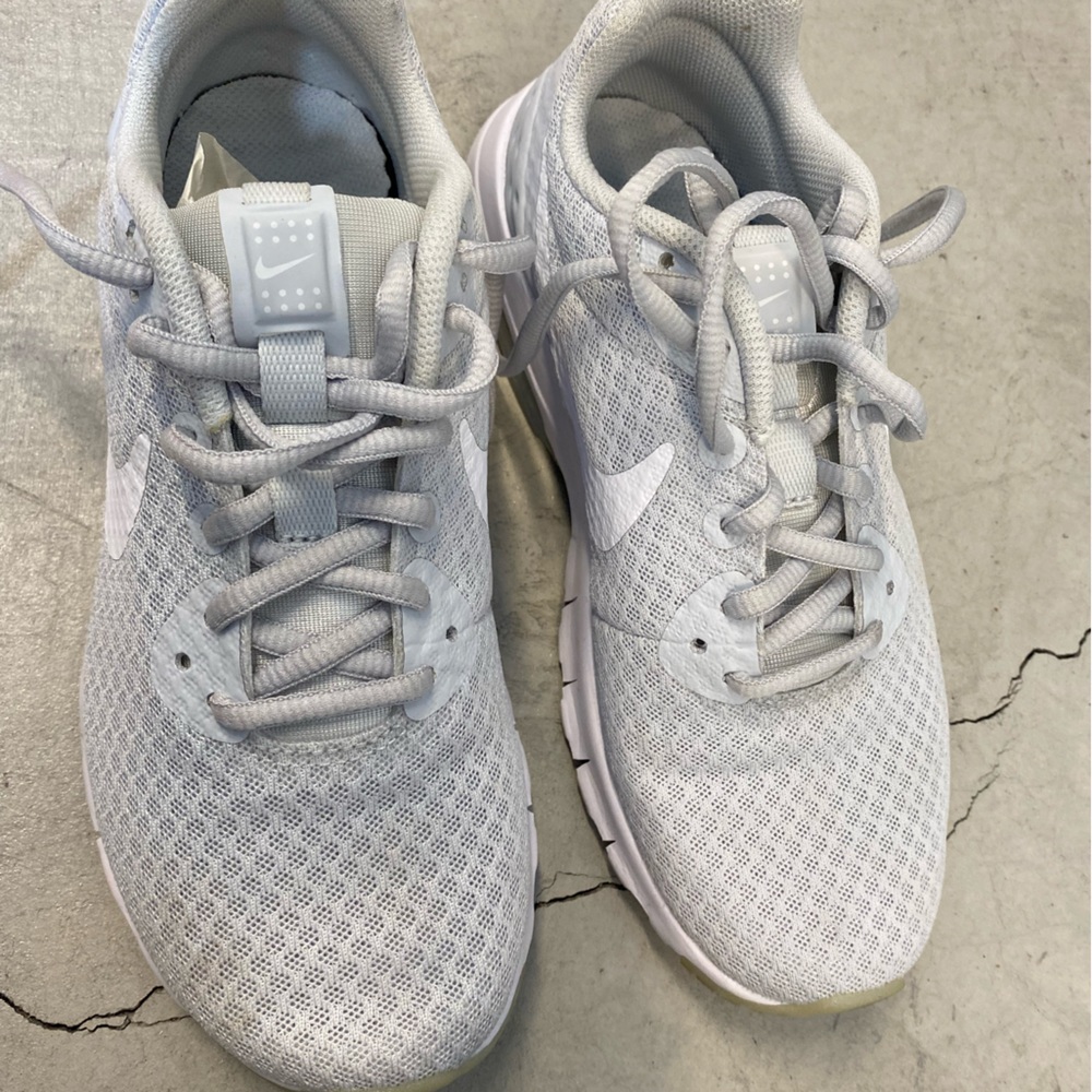 Nike Court Lite Women’s Sneakers 6.5 - Picture 4 of 5